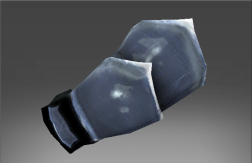 Commander's Gauntlet of the Flameguard